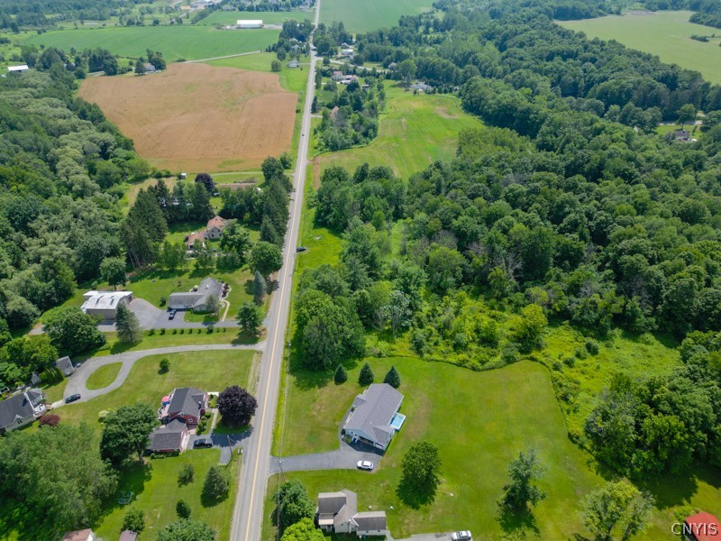 369 Windfall Road Utica, NY 13502 - Photo 12 of 18