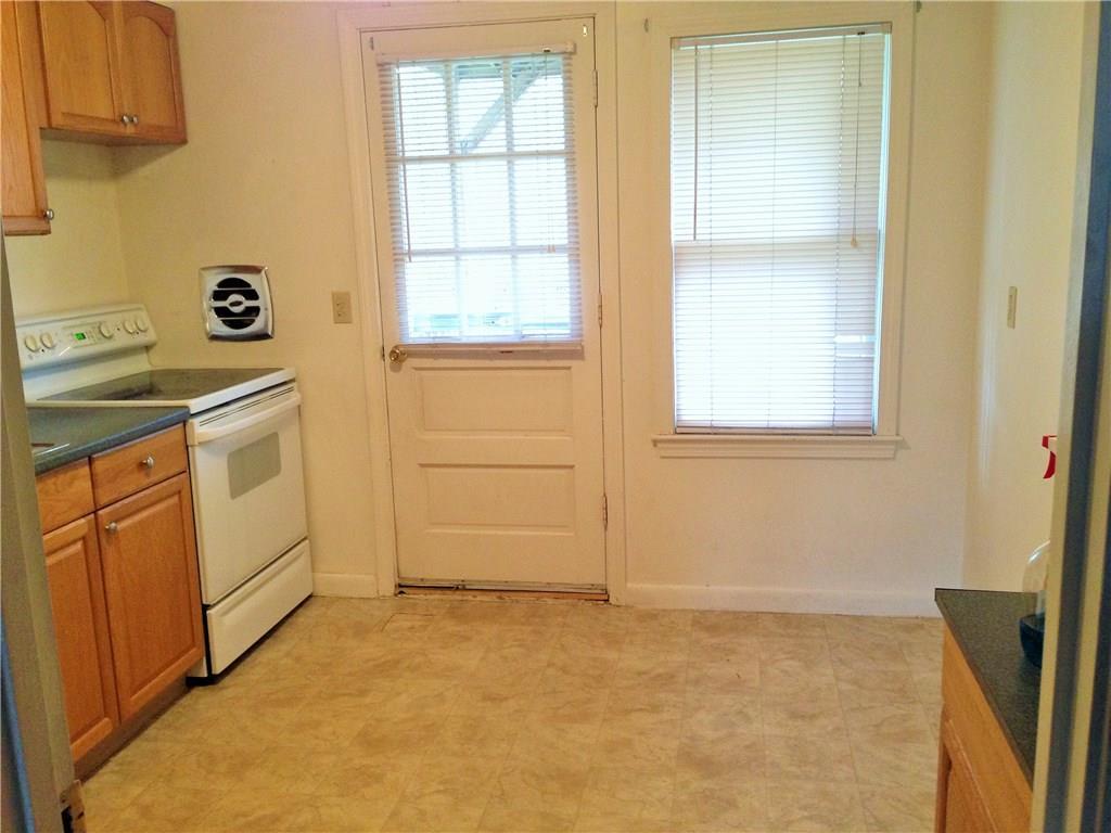 27 Minott Street, Unit 1 South Portland, ME 04106 - Photo 7 of 15 Photo