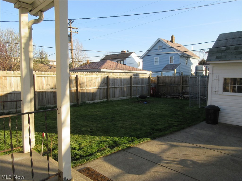 17904 Ingleside Road Cleveland, OH 44119 - Photo 14 of 23 Gallery Image 14
