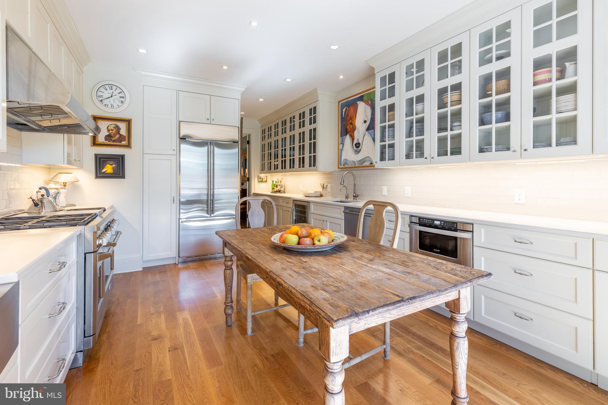 1854 Kalorama Road Northwest Washington, DC 20009 - Photo 14 of 43 Twin sinks and dishwashers