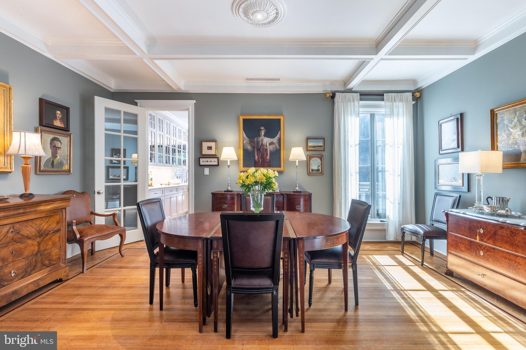 1854 Kalorama Road Northwest Washington, DC 20009 - Photo 10 of 43 Pocket door for privacy or flow