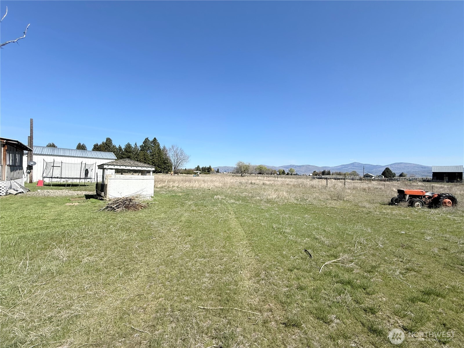 322 Conconully Road Omak, WA 98841 - Photo 11 of 28