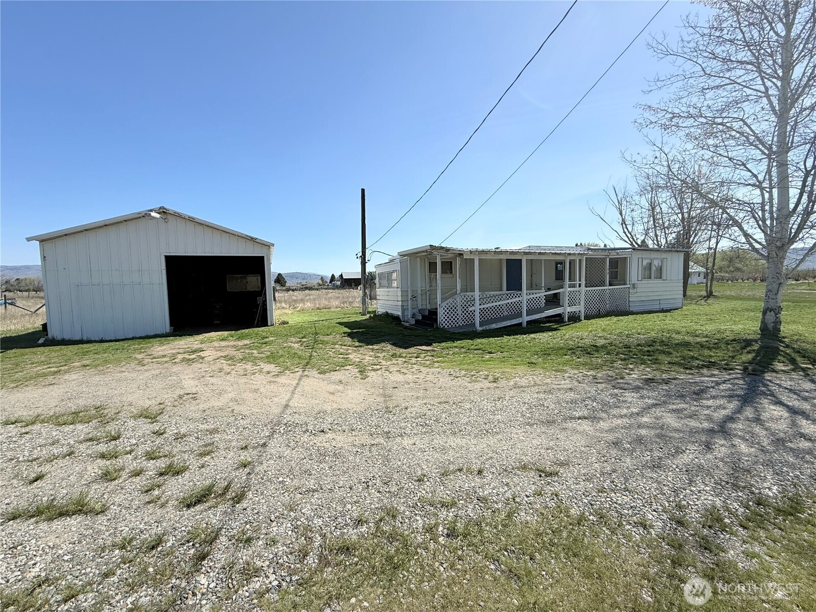 322 Conconully Road Omak, WA 98841 - Photo 2 of 28