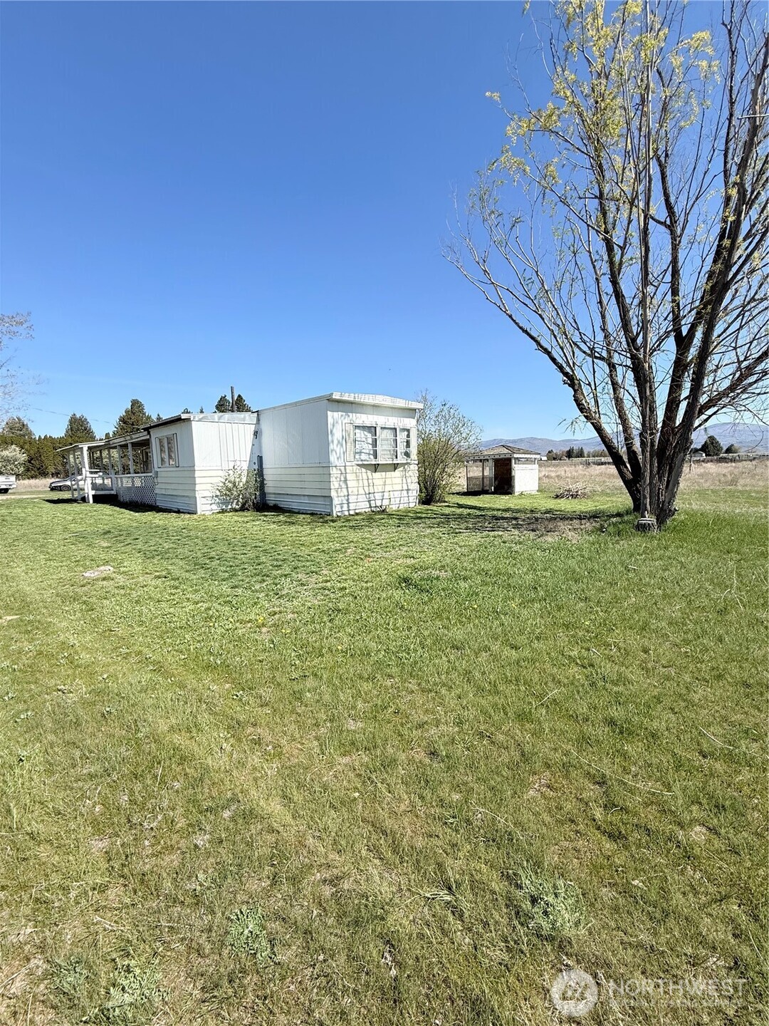 322 Conconully Road Omak, WA 98841 - Photo 4 of 28