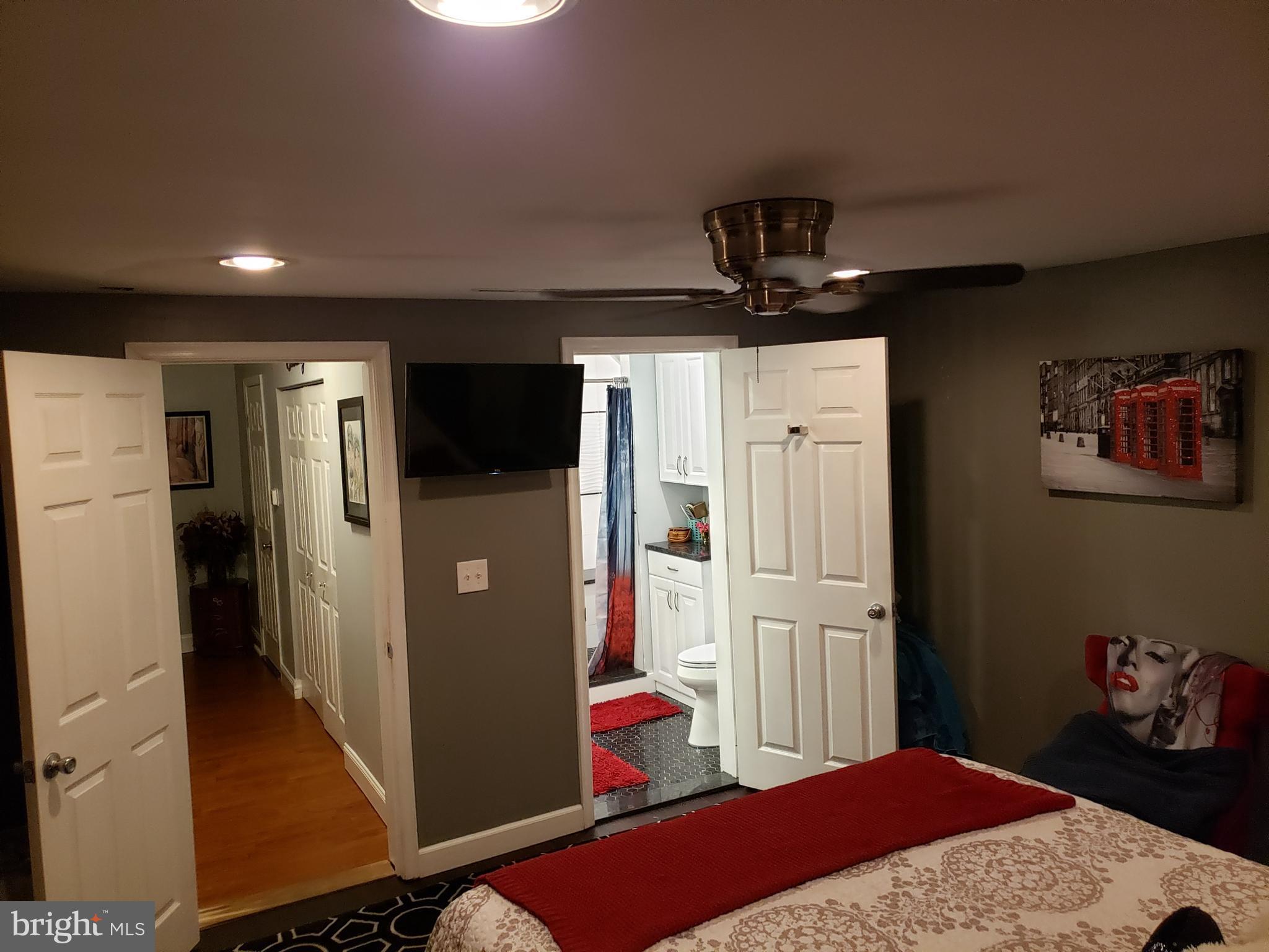 323 High Street Hanover, PA 17331 - Photo 16 of 22 Gallery Image 16