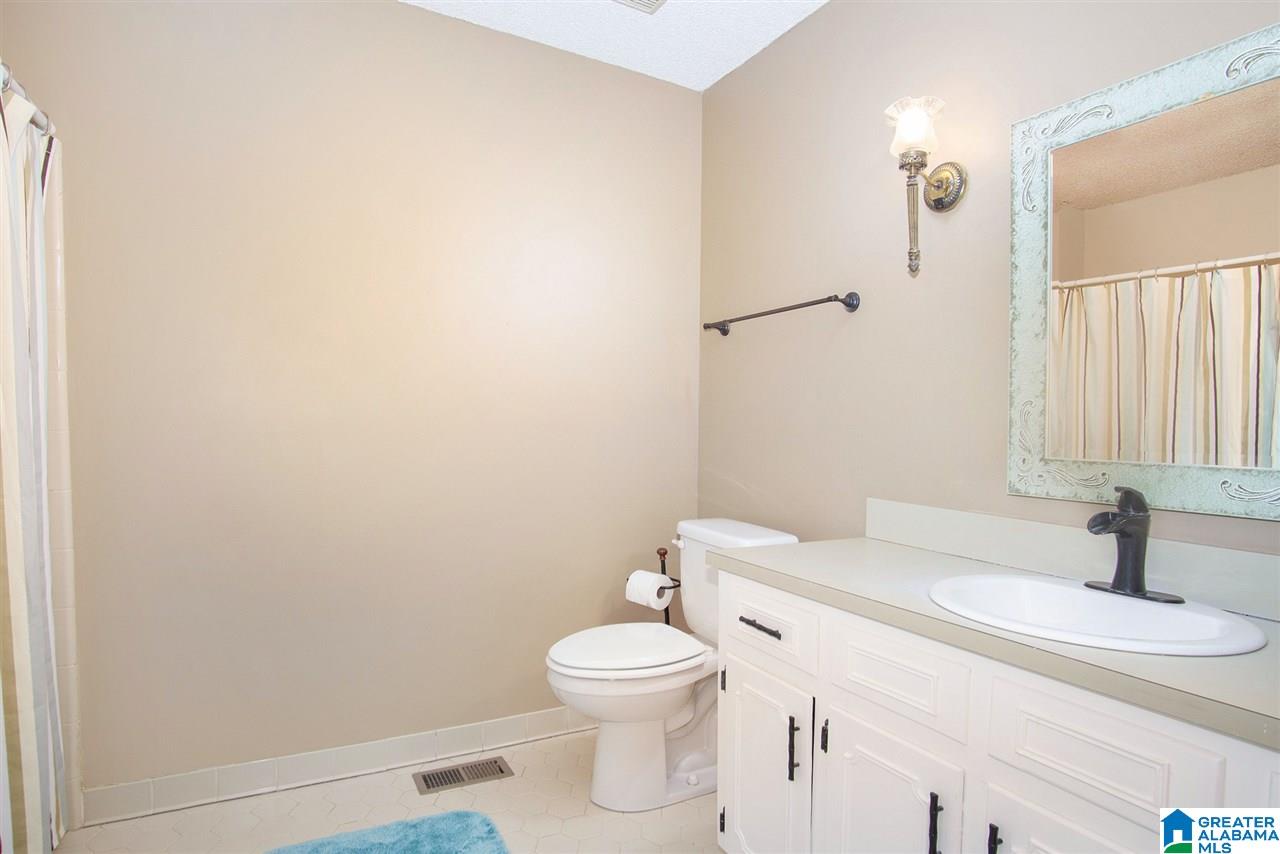 1450 Caribbean Circle Alabaster, AL 35007 - Photo 24 of 40