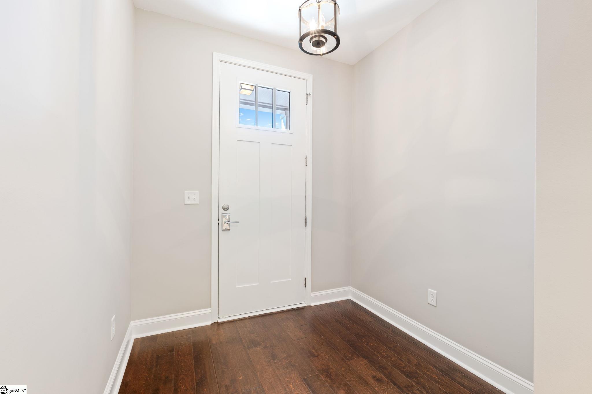 103 Coogan Lane Greer, SC 29650 - Photo 8 of 46