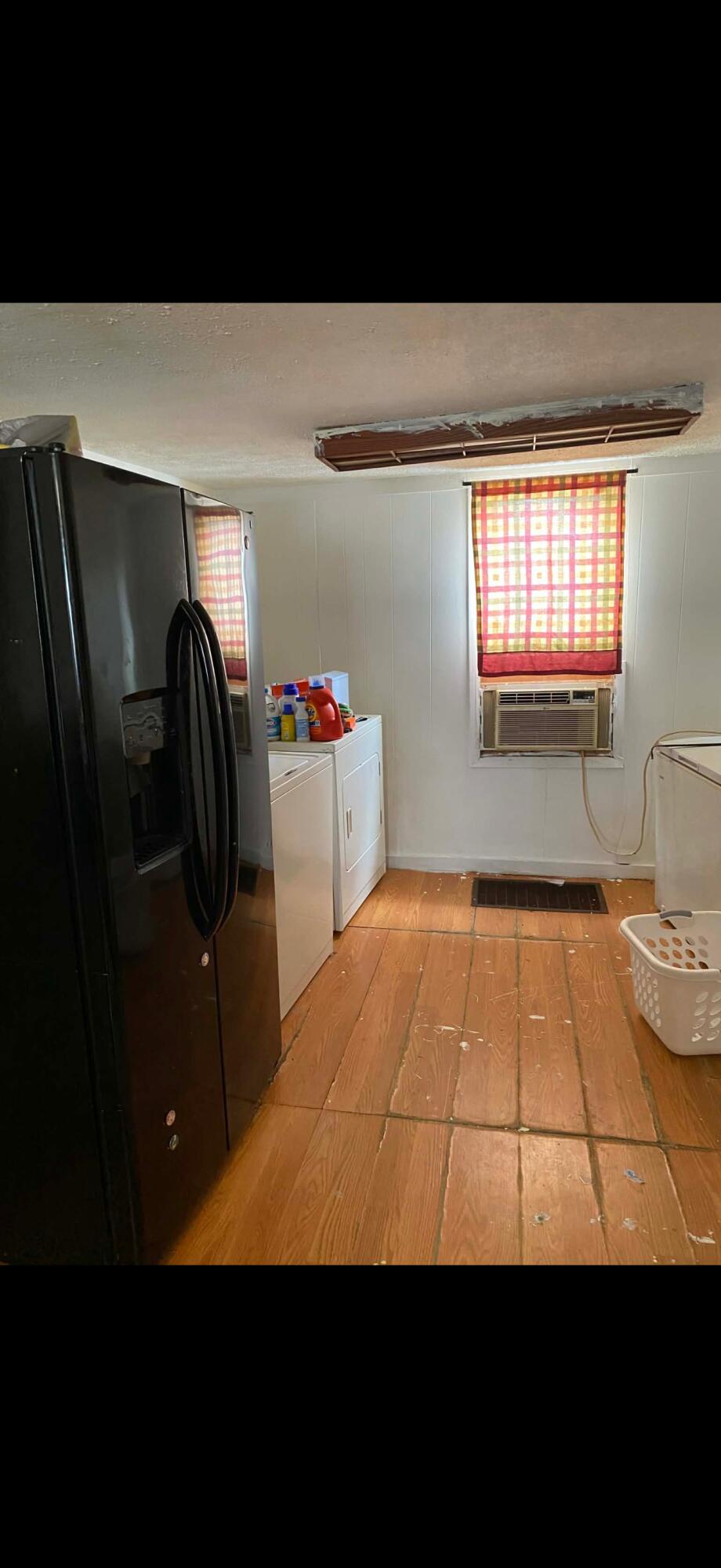 340 East Arbor Street Marcellus, MI 49067 - Photo 6 of 6 IMG_4927