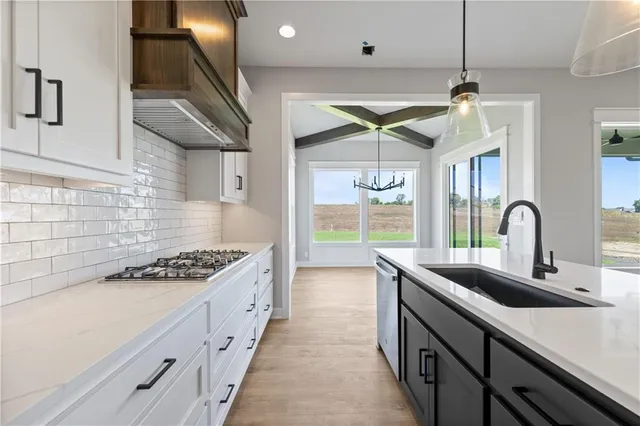 $619,990 | 1708 Southwest Arbor Park Drive, Lee's Summit, MO 64082