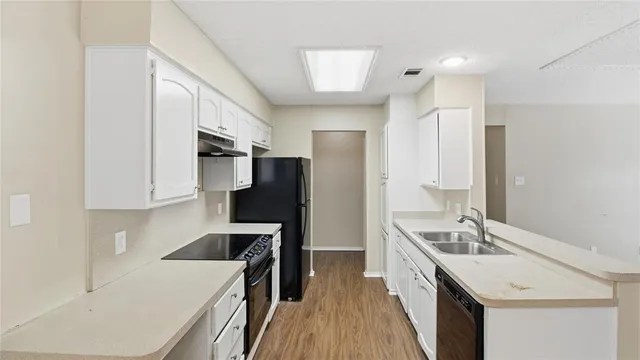 $199,900 | 773 Parkview Drive, Burleson, TX 76028