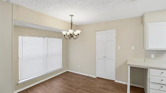 $199,900 | 773 Parkview Drive, Burleson, TX 76028