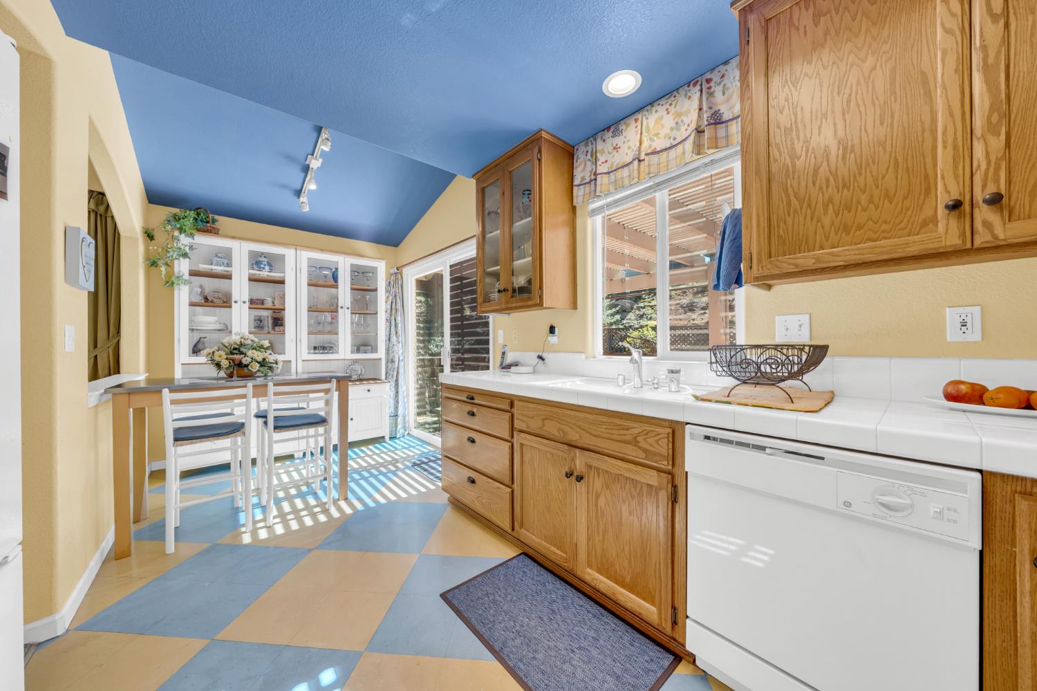 207 Incline Drive Colfax, CA 95713 - Photo 20 of 39