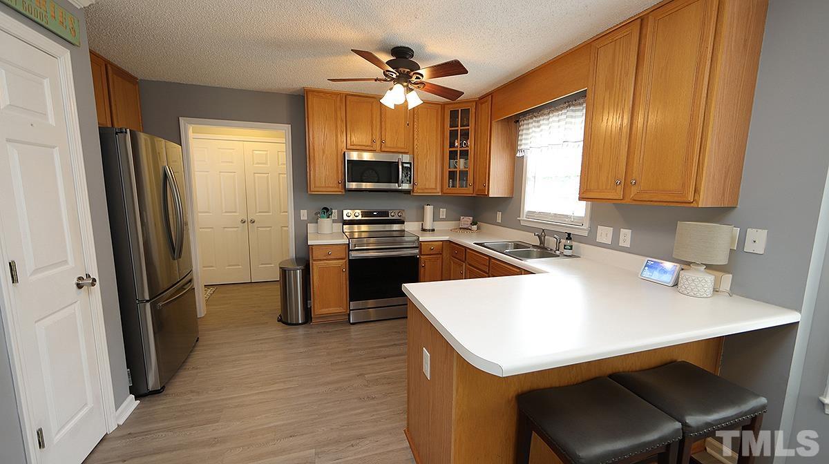 8504 Rockcliff Road Raleigh, NC 27603 - Photo 11 of 31 Gallery Image 11