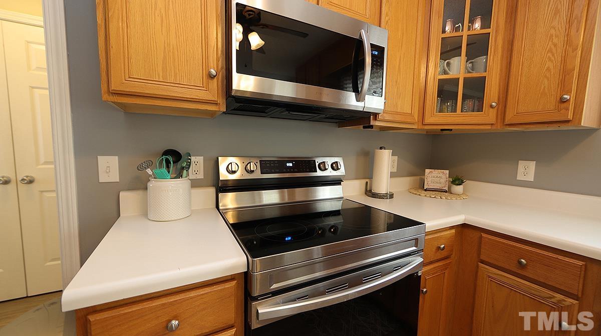 8504 Rockcliff Road Raleigh, NC 27603 - Photo 13 of 31 Gallery Image 13