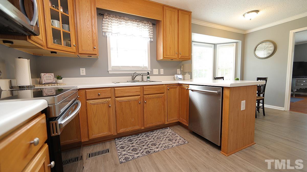 8504 Rockcliff Road Raleigh, NC 27603 - Photo 14 of 31 Gallery Image 14