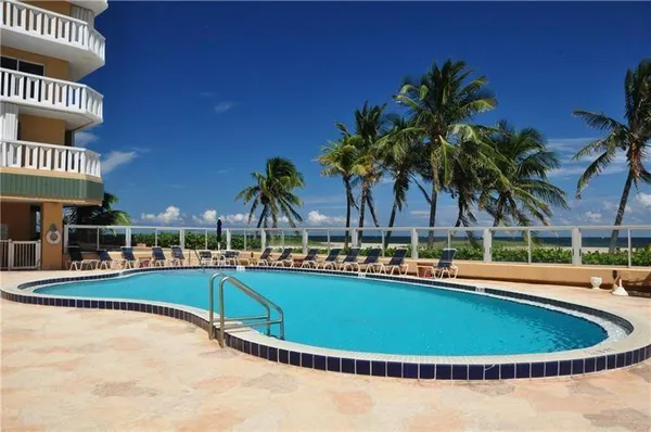 $3,400 | 1012 North Ocean Boulevard, Unit 602, Pompano Beach, FL 33062