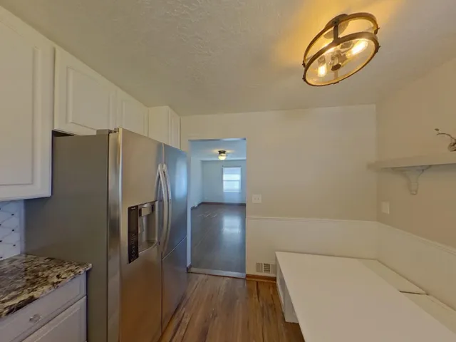 $2,009 | 16377 Duluth Avenue Southeast, Prior Lake, MN 55372