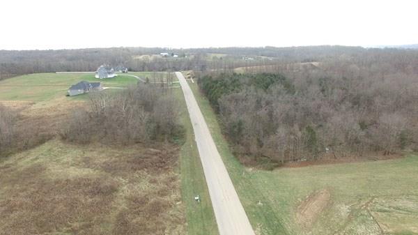 7126 South National Point Road Bloomington, IN 47403 - Photo 2 of 5