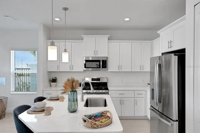 $2,595 | 2531 Beachcomber Inlt Loop, Unit CRYSTAL SAND, Lakewood Ranch, FL 34211