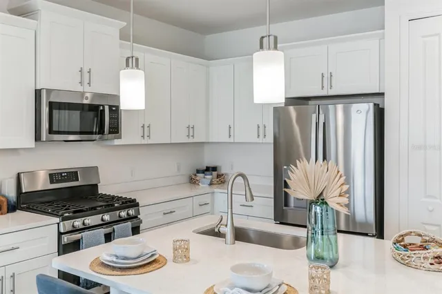 $2,595 | 2531 Beachcomber Inlt Loop, Unit CRYSTAL SAND, Lakewood Ranch, FL 34211