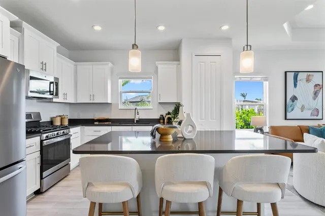 $2,595 | 2531 Beachcomber Inlt Loop, Unit CRYSTAL SAND, Lakewood Ranch, FL 34211