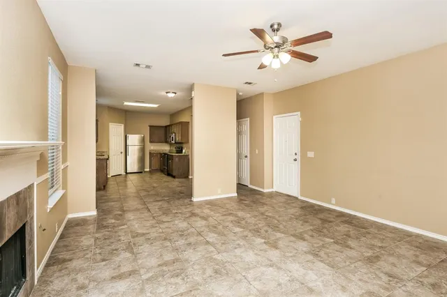 $2,160 | 3004 Gettysburg Lane, Fort Worth, TX 76123