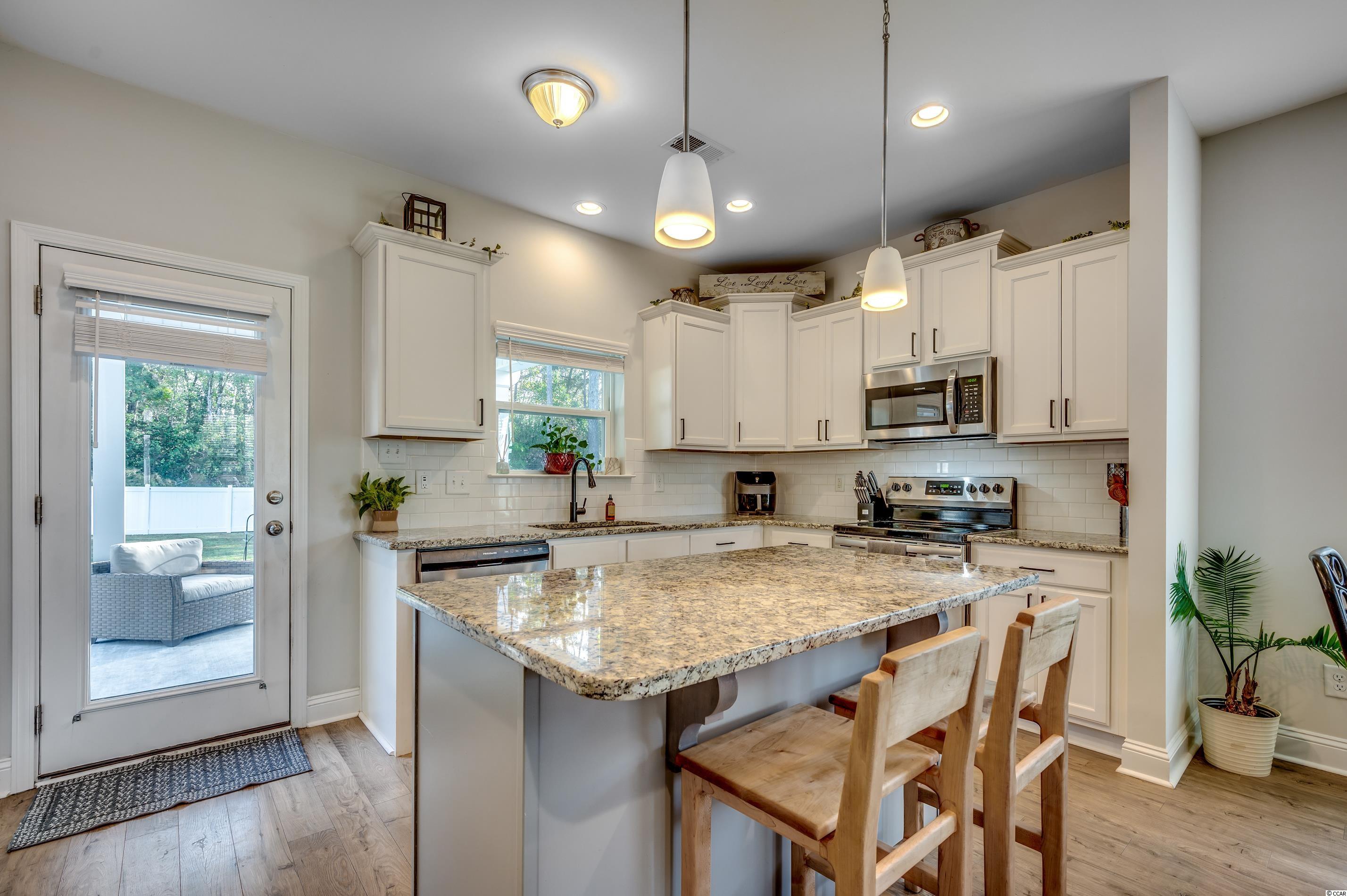 386 Dunbarton Lane Conway, SC 29526 - Photo 9 of 38 Gallery Image 9