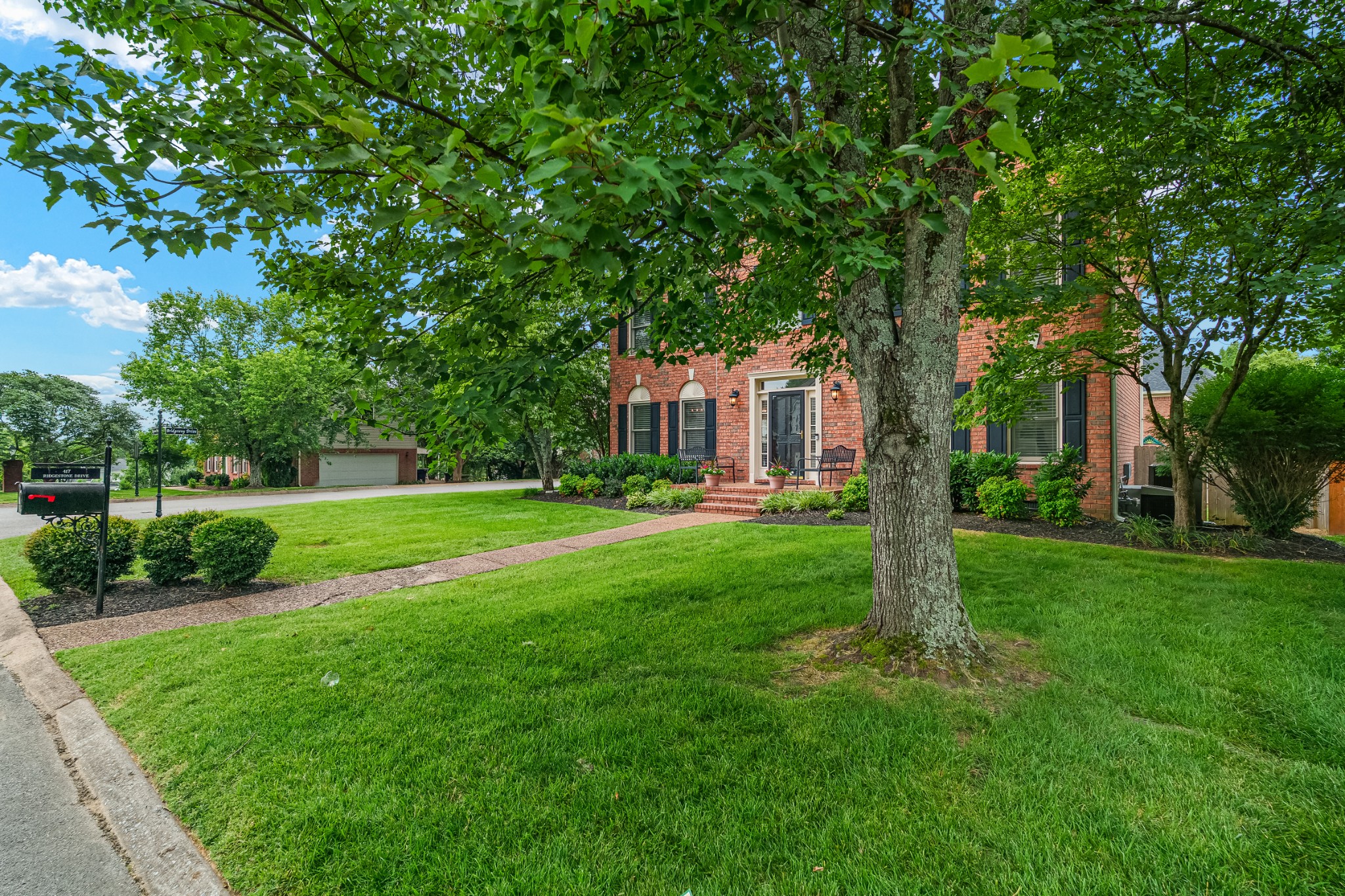 417 Ridgestone Drive Franklin, TN 37064 - Photo 5 of 85