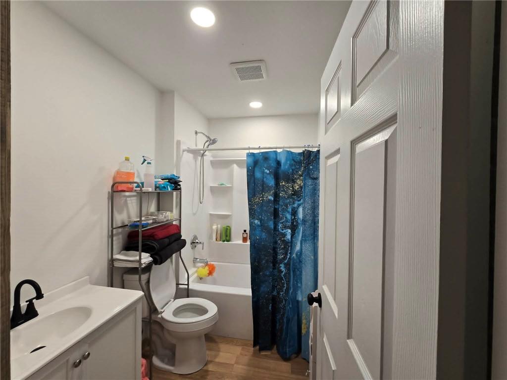 101 North 8th Street Clinton, MO 64735 - Photo 8 of 9