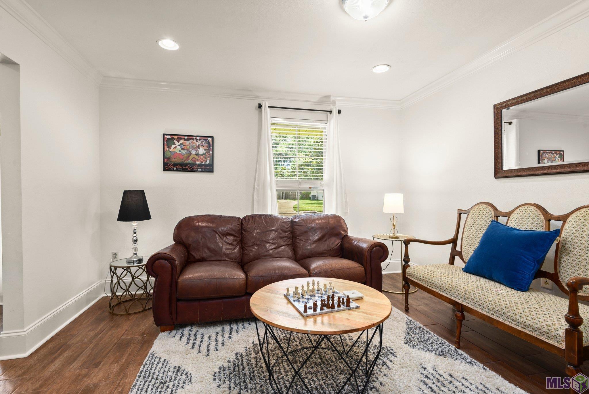926 Daventry Drive Baton Rouge, LA 70808 - Photo 15 of 25 Flex space - can be used as a den or formal dining