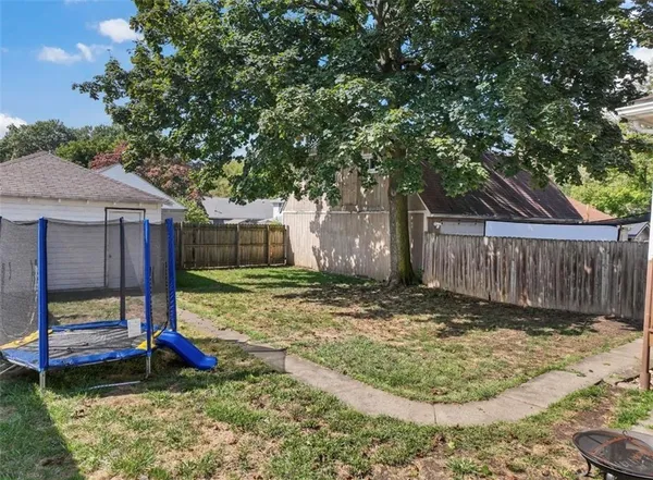 $279,900 | 479 Dravo Avenue, Beaver, PA 15009