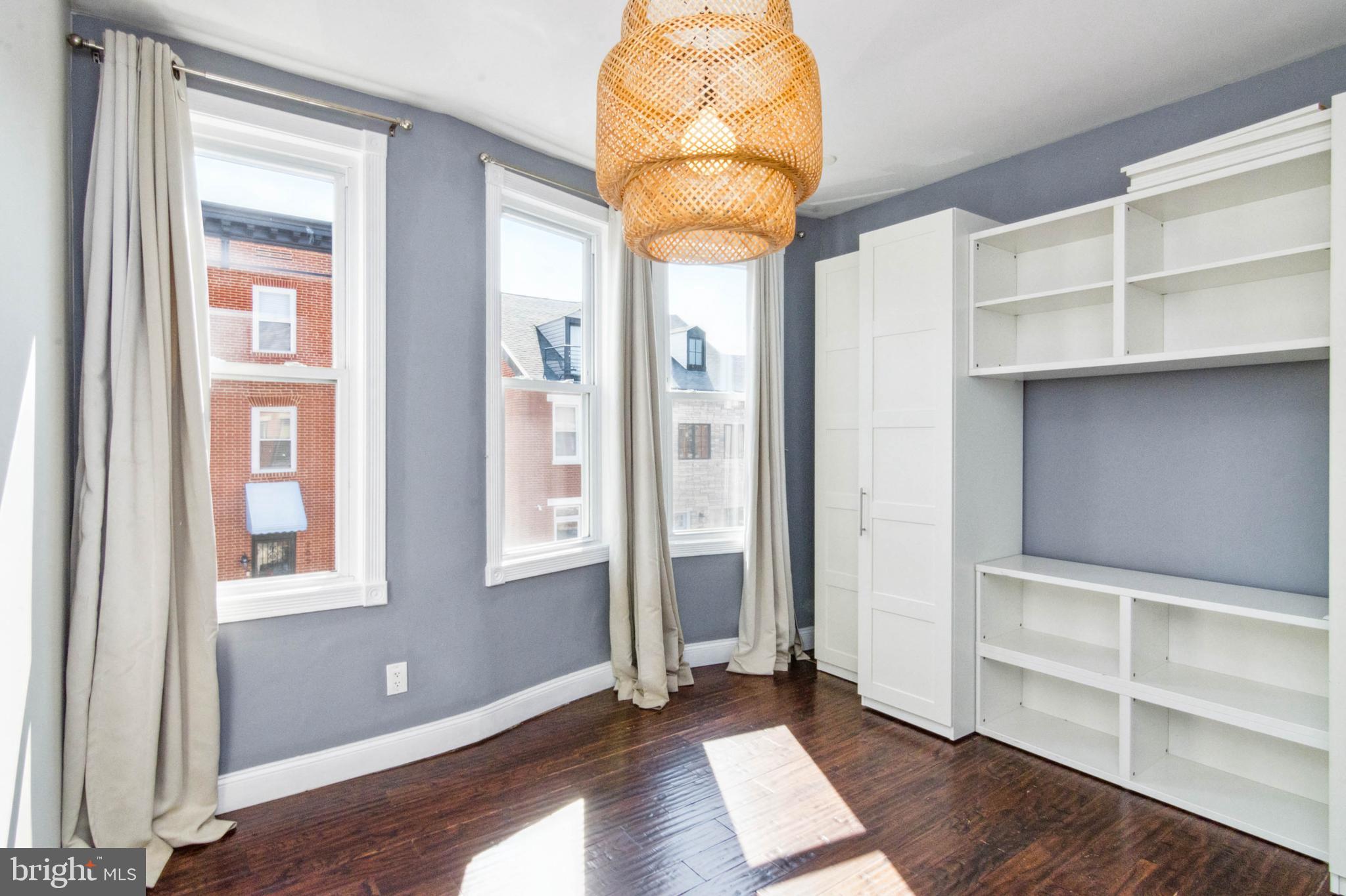 212 South Exeter Street Baltimore, MD 21202 - Photo 11 of 25 Large Main Bedroom