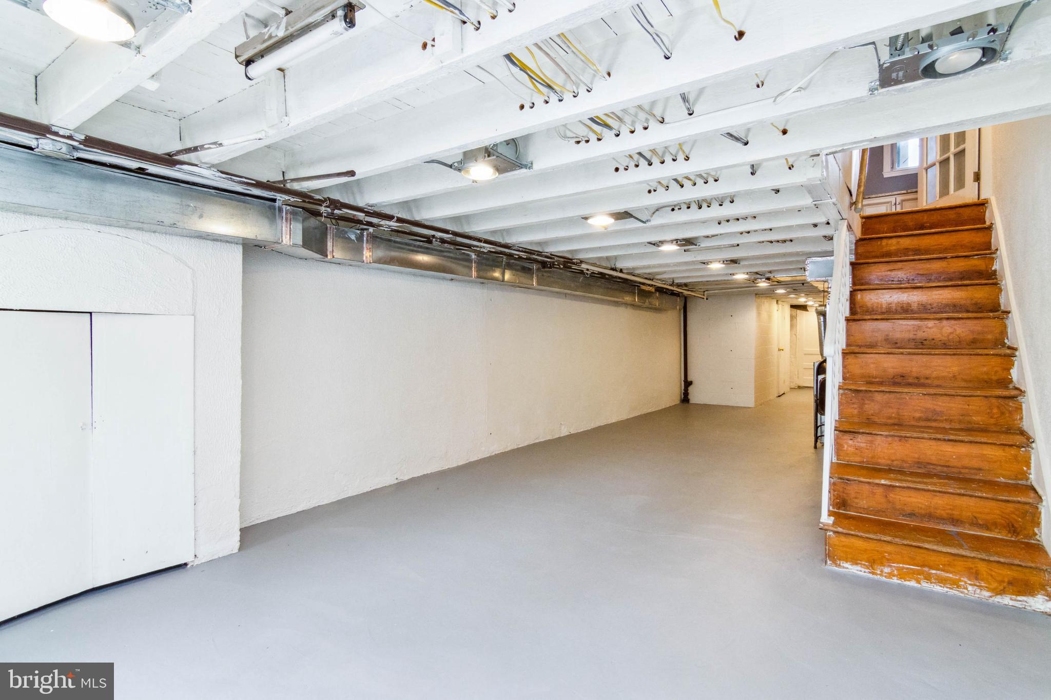 212 South Exeter Street Baltimore, MD 21202 - Photo 23 of 25 Lower level with recessed lights