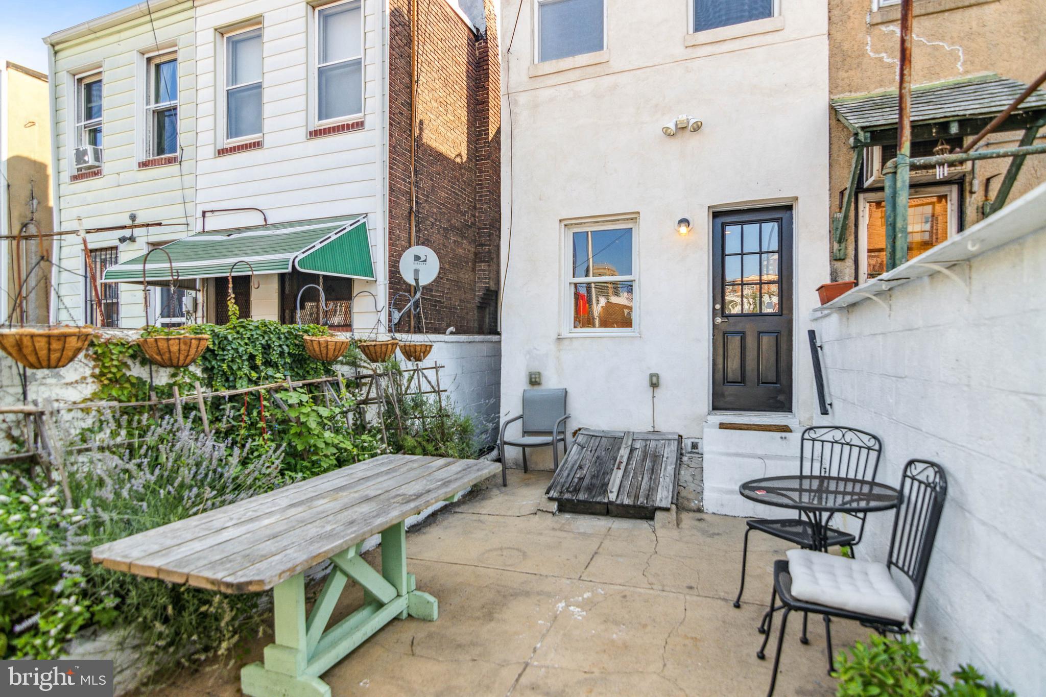 212 South Exeter Street Baltimore, MD 21202 - Photo 25 of 25 Backyard