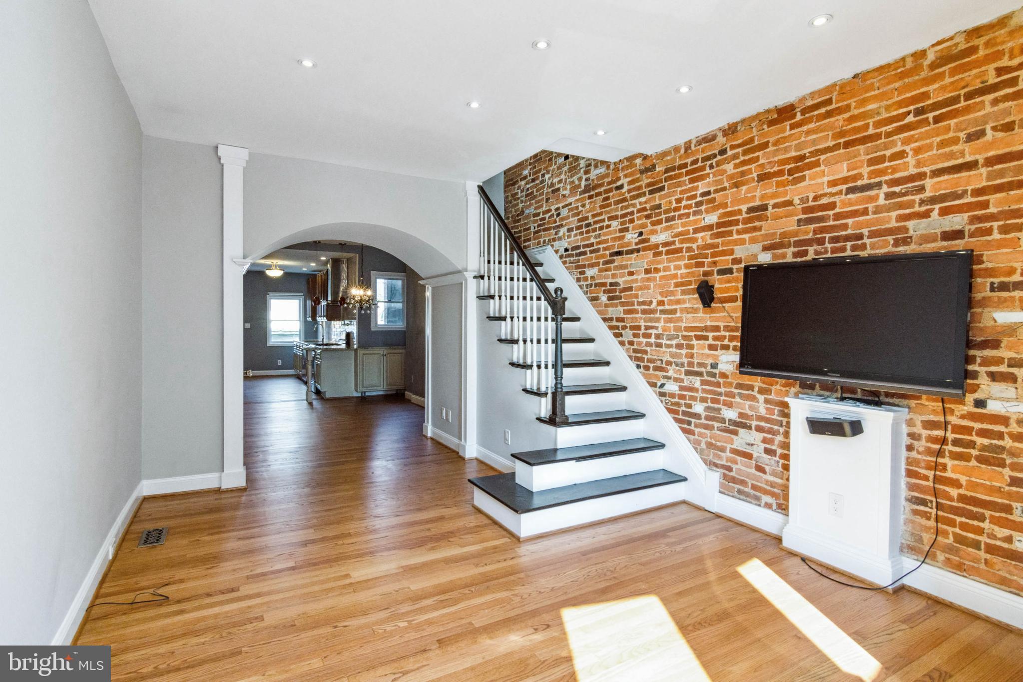 212 South Exeter Street Baltimore, MD 21202 - Photo 3 of 25