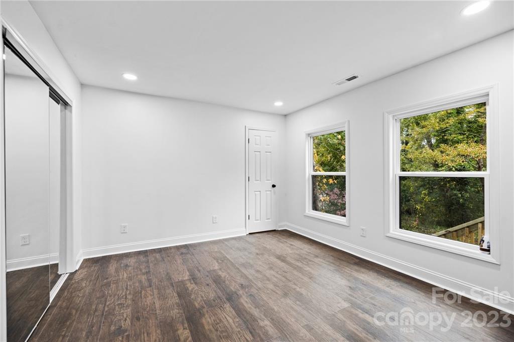 332 East Dunlap Street Lancaster, SC 29720 - Photo 12 of 31