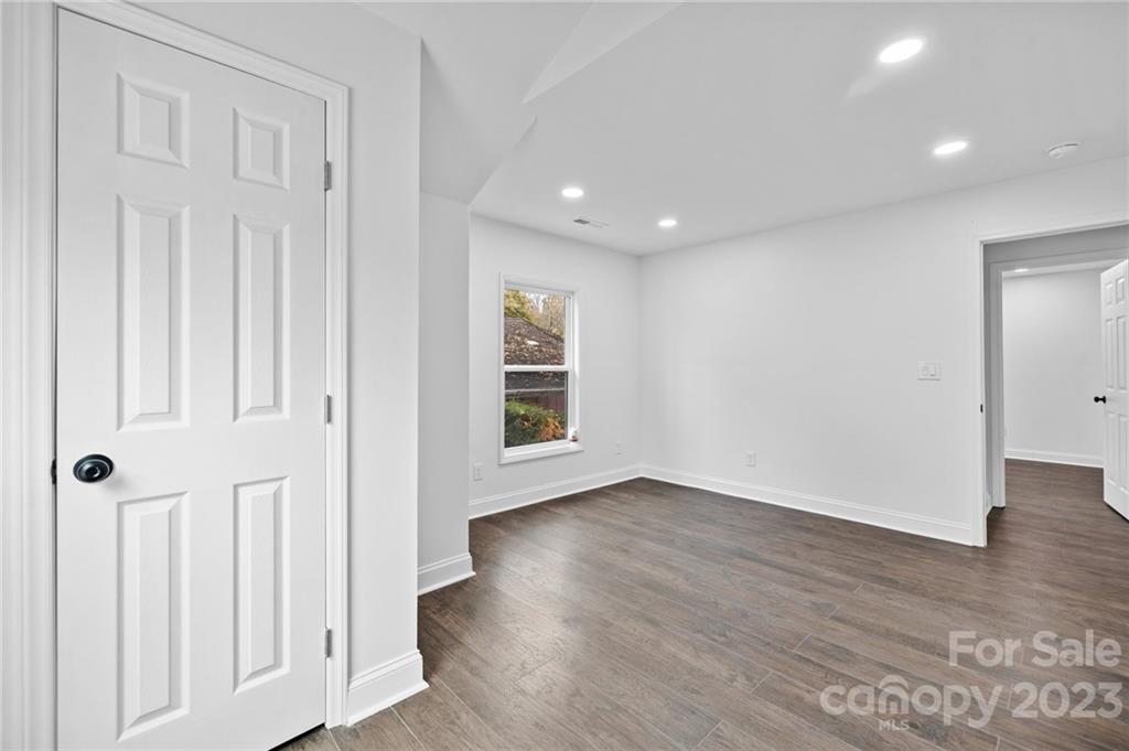 332 East Dunlap Street Lancaster, SC 29720 - Photo 16 of 31