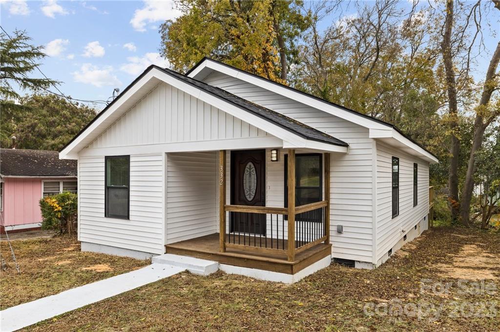 332 East Dunlap Street Lancaster, SC 29720 - Photo 2 of 31