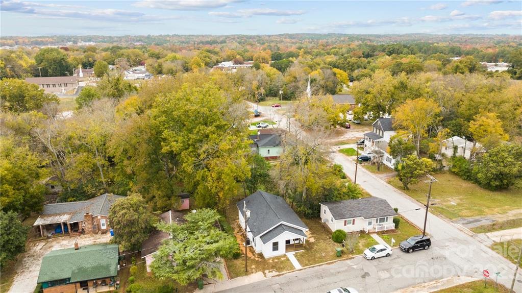 332 East Dunlap Street Lancaster, SC 29720 - Photo 26 of 31