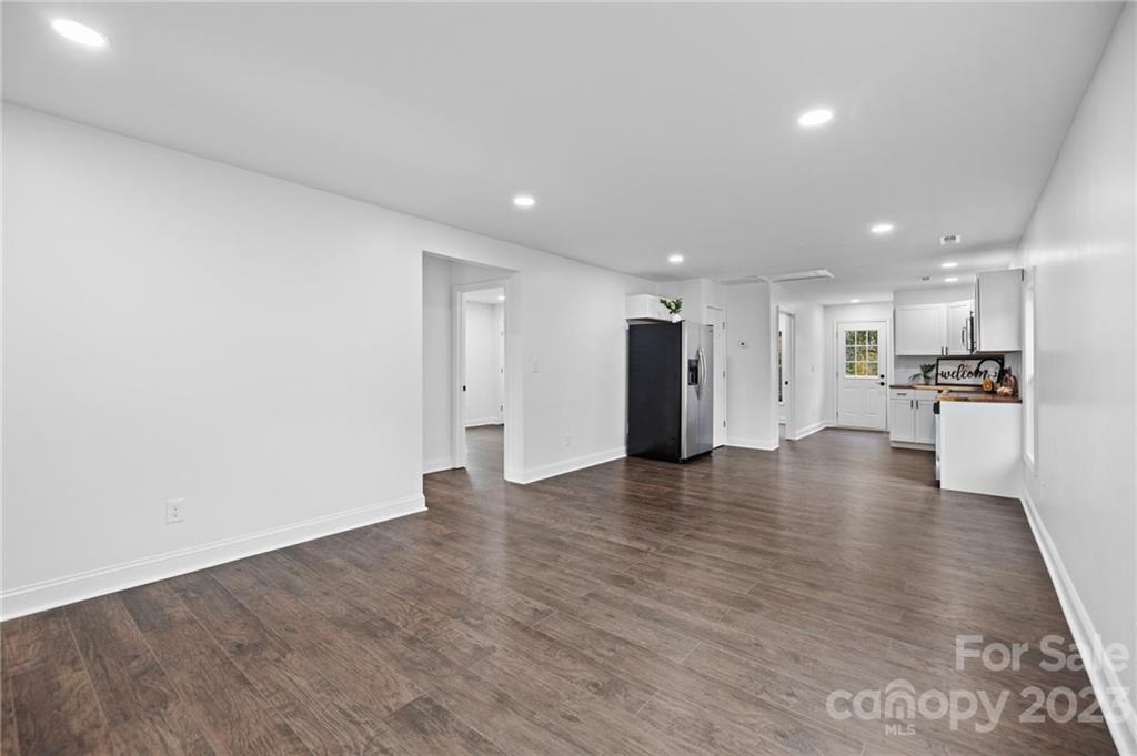 332 East Dunlap Street Lancaster, SC 29720 - Photo 4 of 31