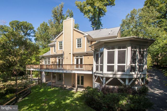 $1,600,000 | 5431 Mohican Road, Bethesda, MD 20816
