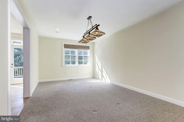 $1,600,000 | 5431 Mohican Road, Bethesda, MD 20816