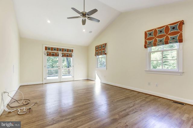 $1,600,000 | 5431 Mohican Road, Bethesda, MD 20816