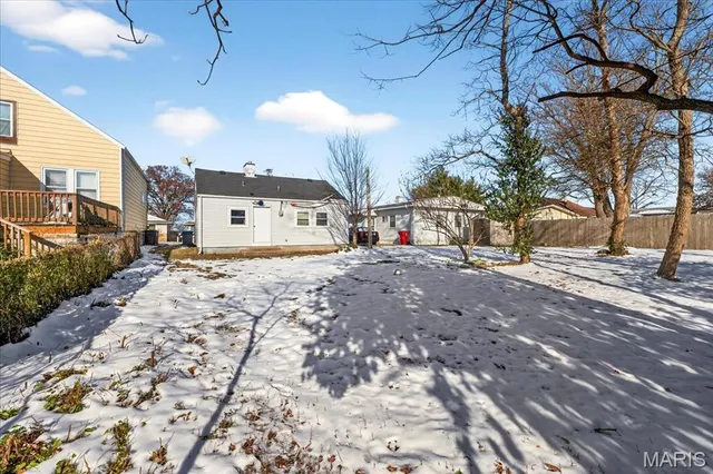 $170,000 | 202 Monica Drive, Sunset Hills, MO 63127