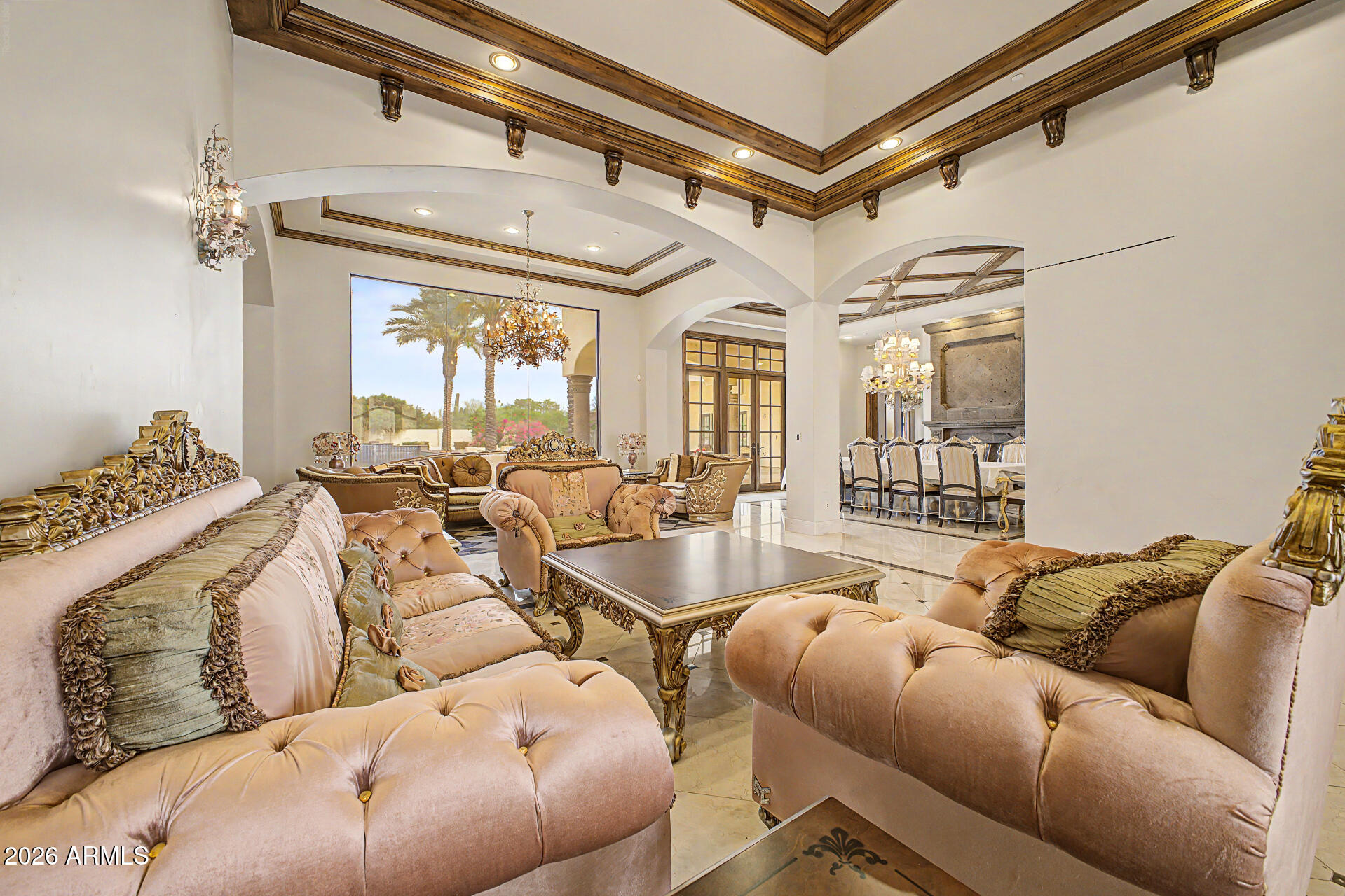 6525 North Lost Dutchman Road Paradise Valley, AZ 85253 - Photo 17 of 81 a living room with furniture