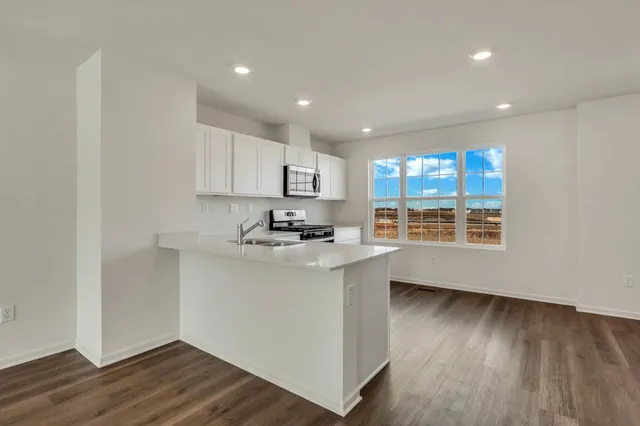 $340,990 | 2644 Arrowhead Drive, Pingree Grove, IL 60140