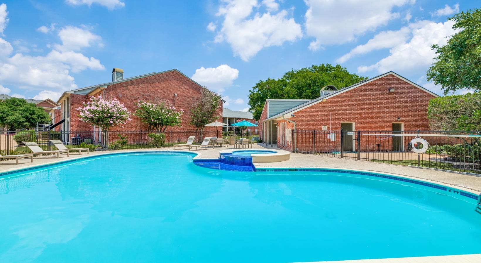 11810 Hammond Drive, Unit 215 Houston, TX 77065 - Photo 10 of 13