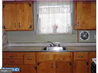 2720 Haverford Road Ardmore, PA 19003 - Photo 4 of 9 Kitchen