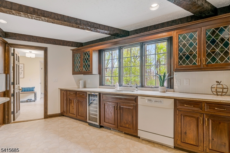 167 Ridge Road Watchung, NJ 07069 - Photo 20 of 50