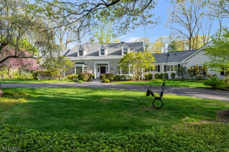 167 Ridge Road Watchung, NJ 07069 - Photo 2 of 50